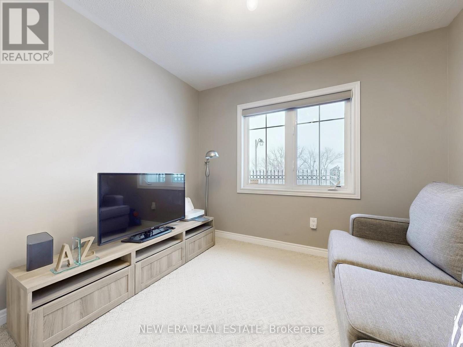 57 Hawkridge Trail, Brampton, Ontario  L6P 2T6 - Photo 30 - W12908844