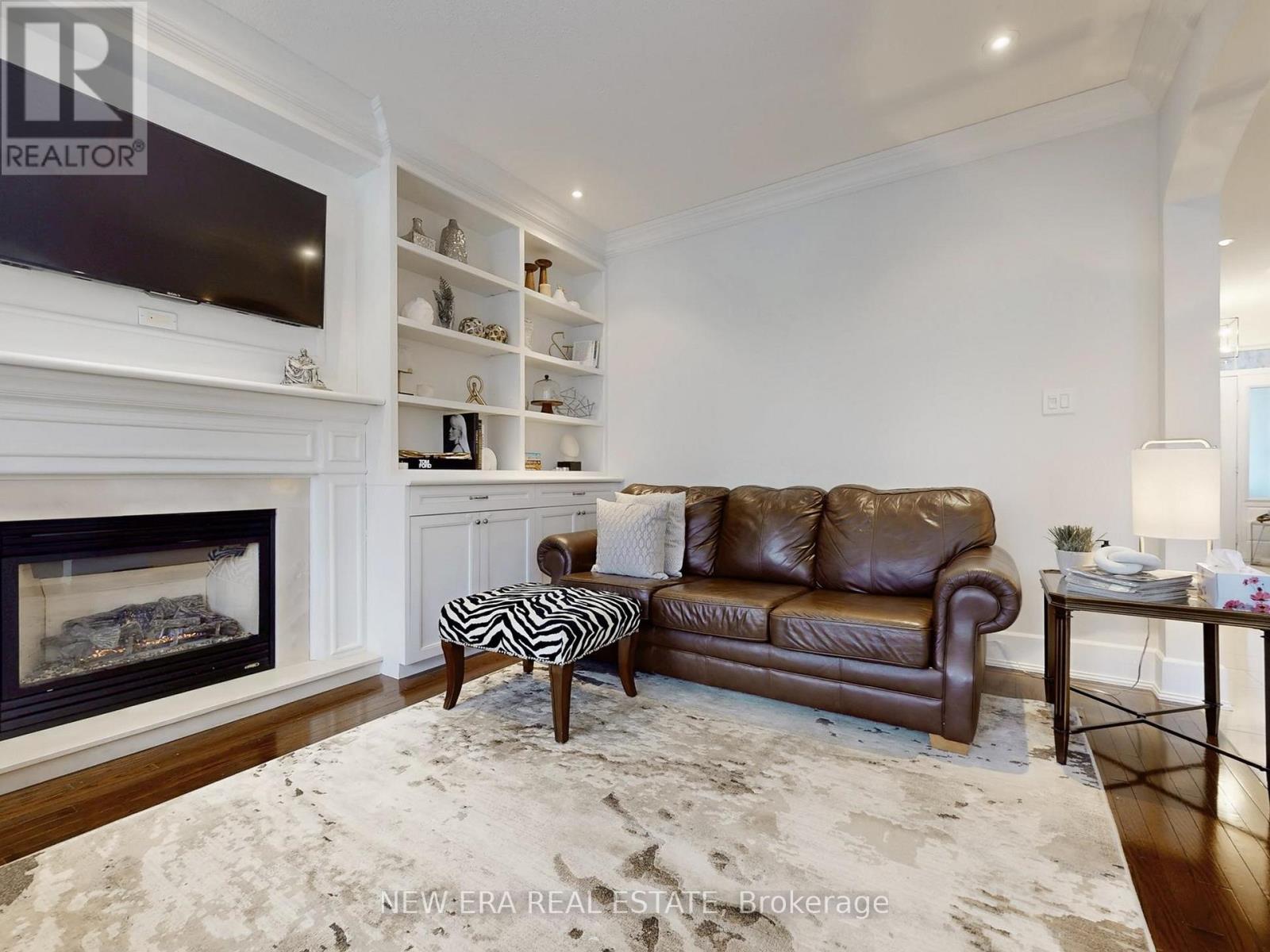 57 Hawkridge Trail, Brampton, Ontario  L6P 2T6 - Photo 9 - W12908844