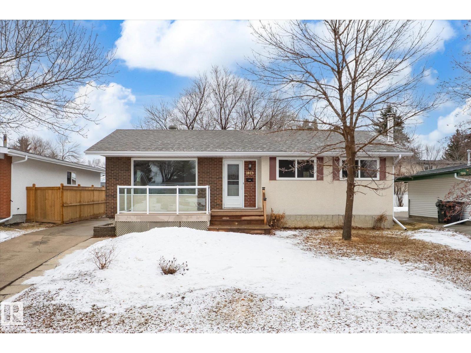 1019 Mony Penny Cr, Sherwood Park, Alberta  T8A 1C2 - Photo 11 - E4478668