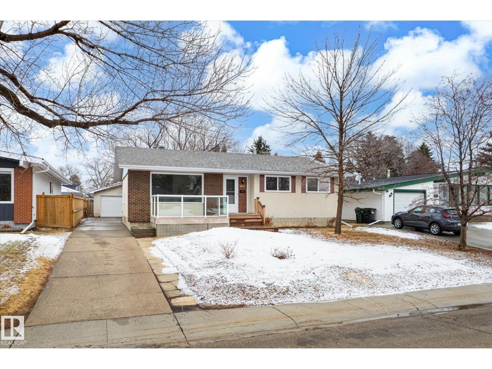 1019 Mony Penny Cr, Sherwood Park, Alberta  T8A 1C2 - Photo 12 - E4478668