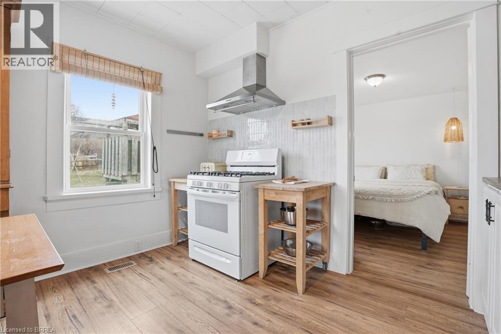 26 Franklin Street, Paris, Ontario  N3L 3B7 - Photo 17 - 40810679