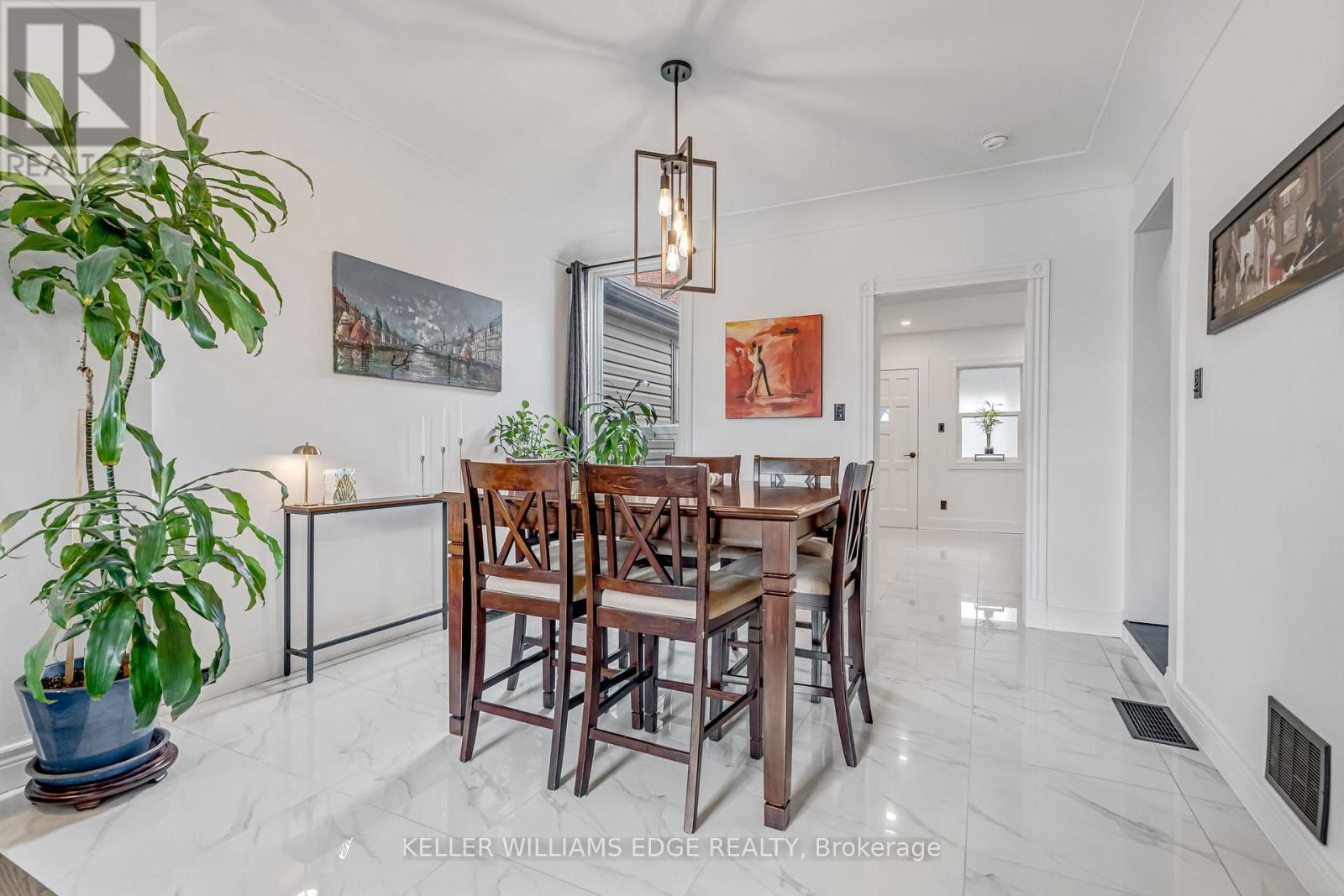 188 Bay Street N, Hamilton, Ontario  L8R 2P7 - Photo 8 - X12908578