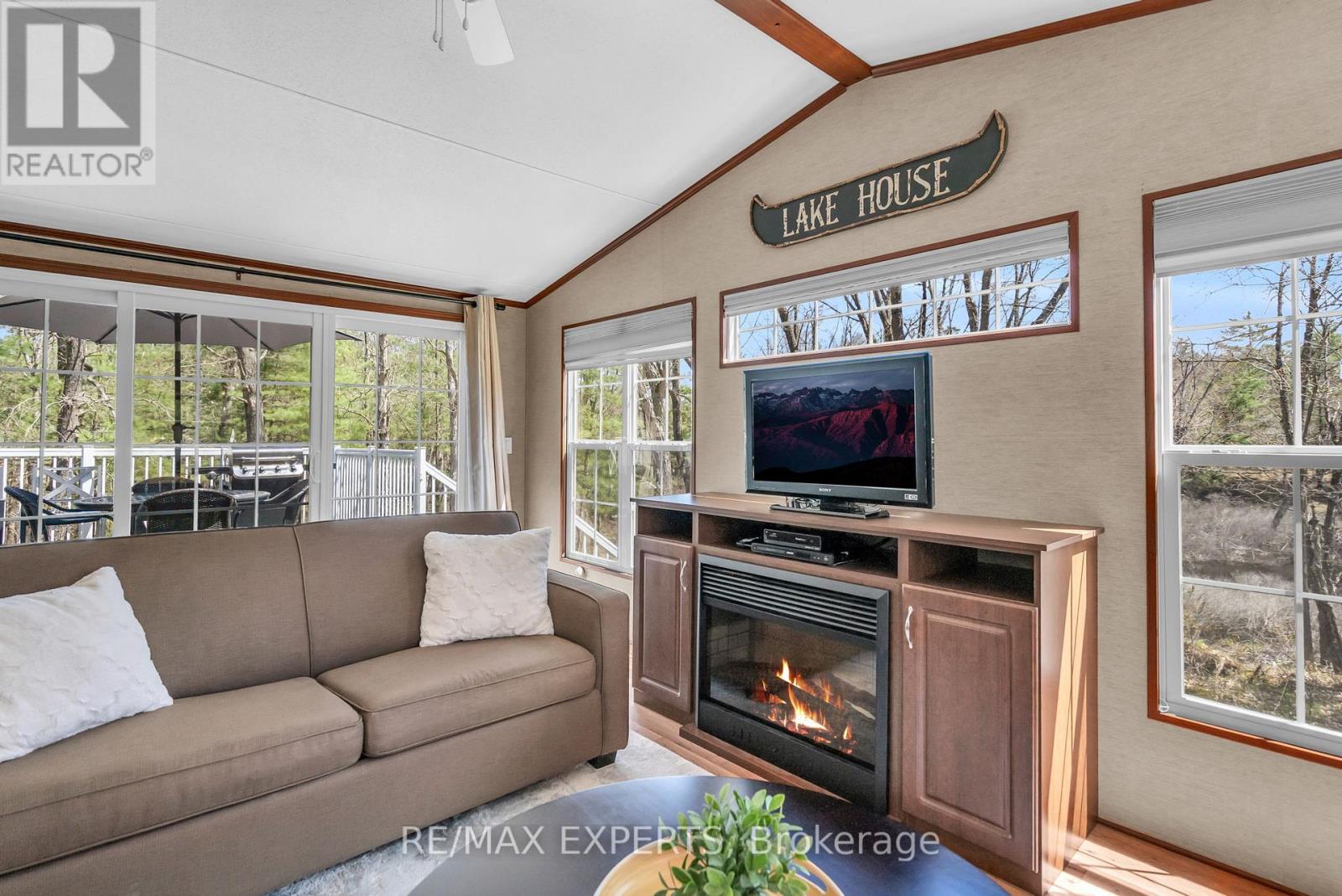 8 - 1336 S Morrison Lake Road, Gravenhurst, Ontario  P0E 1G0 - Photo 27 - X12908582