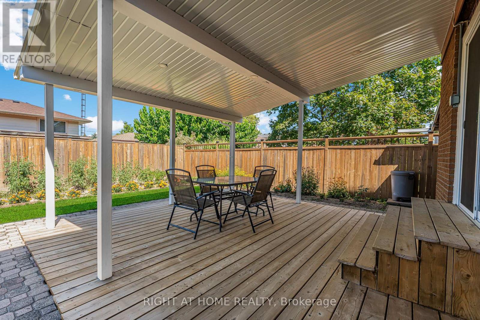 3 Baraniuk Street, St. Catharines (Lakeport), Ontario  L2N 1N4 - Photo 29 - X12908630