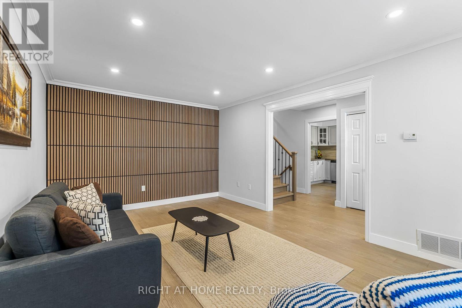 3 Baraniuk Street, St. Catharines (Lakeport), Ontario  L2N 1N4 - Photo 9 - X12908630