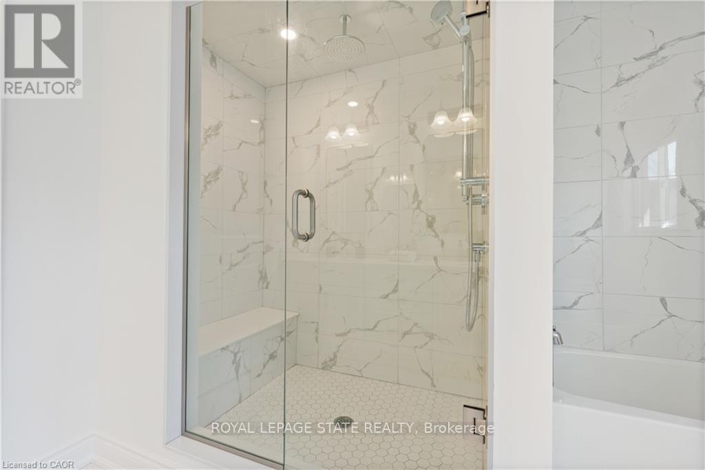 66 Cesar Place, Hamilton, Ontario  L9G 0G3 - Photo 32 - X12908666