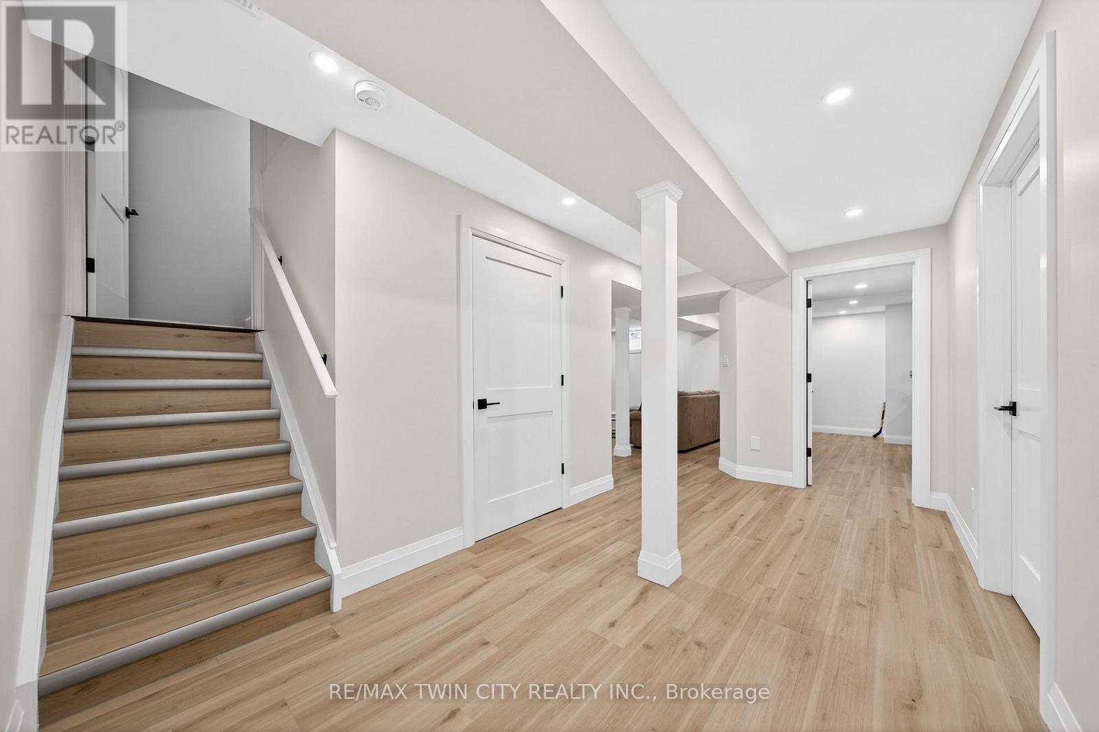 405 Rideau River Street, Waterloo, Ontario  N2V 2Y3 - Photo 36 - X12908740