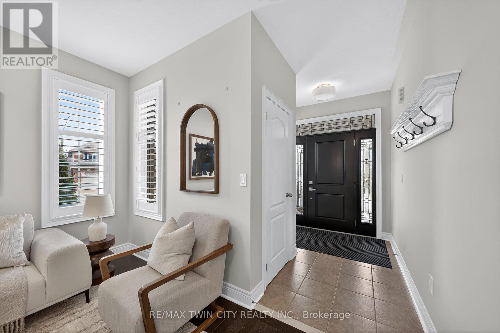 405 Rideau River Street, Waterloo, Ontario  N2V 2Y3 - Photo 4 - X12908740