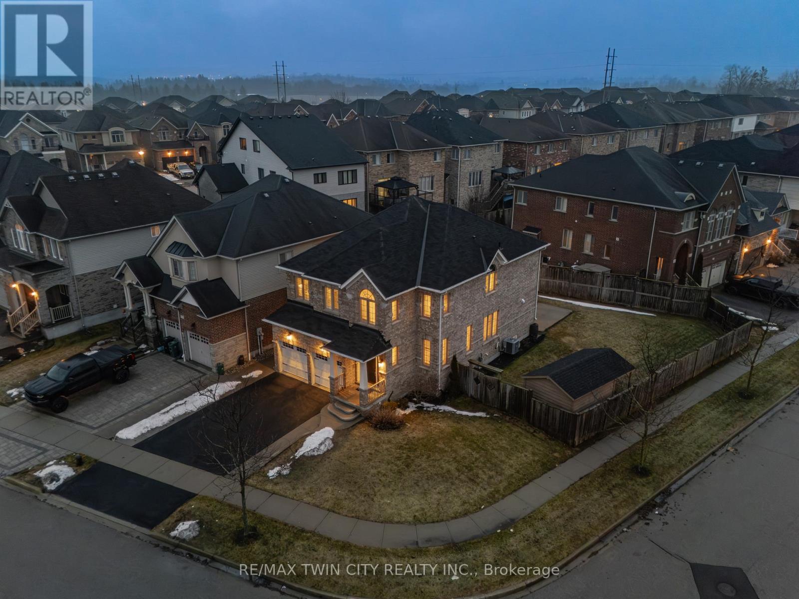 405 Rideau River Street, Waterloo, Ontario  N2V 2Y3 - Photo 50 - X12908740