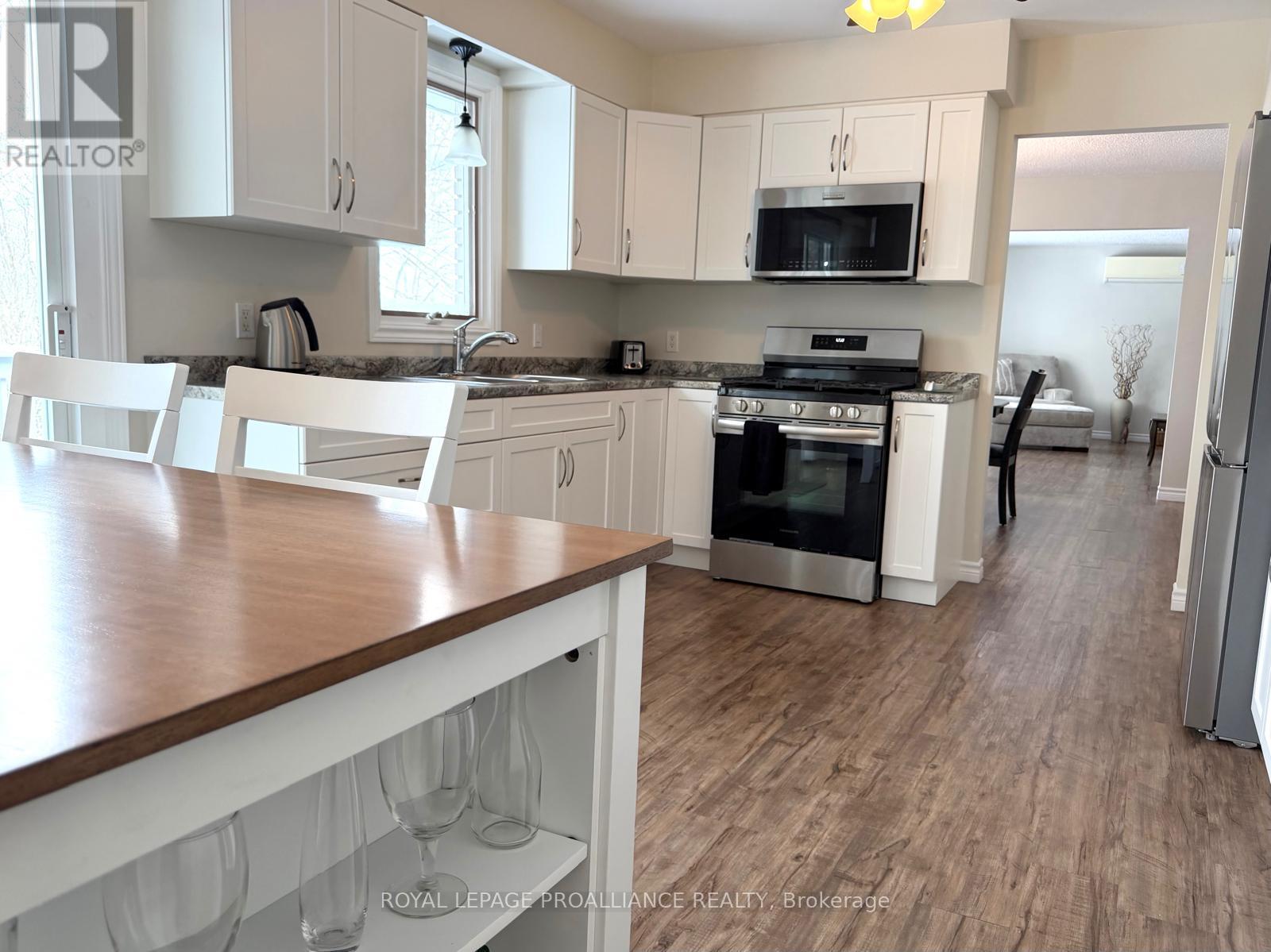 371 Maple Avenue, Deseronto, Ontario  K0K 1X0 - Photo 20 - X12899988