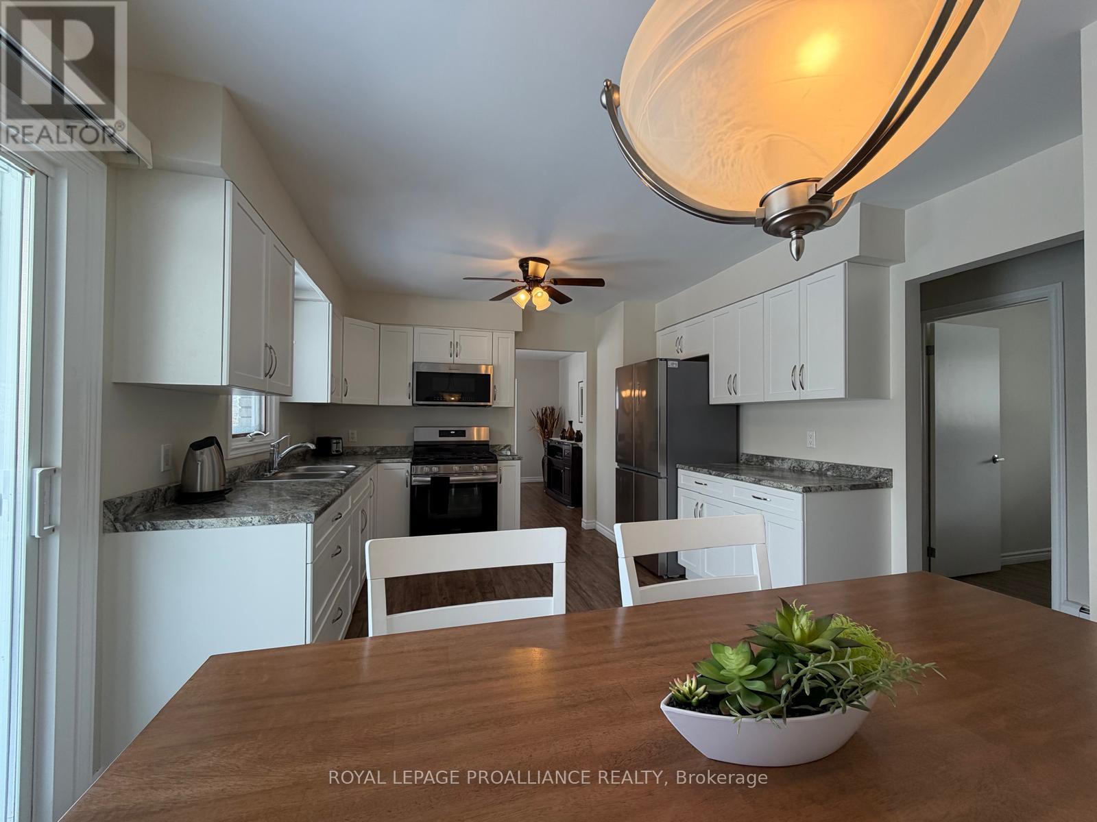 371 Maple Avenue, Deseronto, Ontario  K0K 1X0 - Photo 21 - X12899988