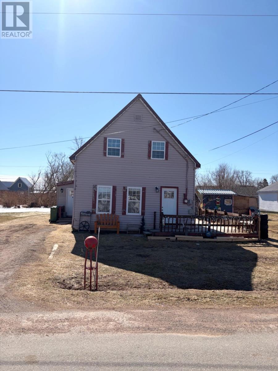 106 Richmond Street, Georgetown, Prince Edward Island  C0A 1L0 - Photo 3 - 202605172