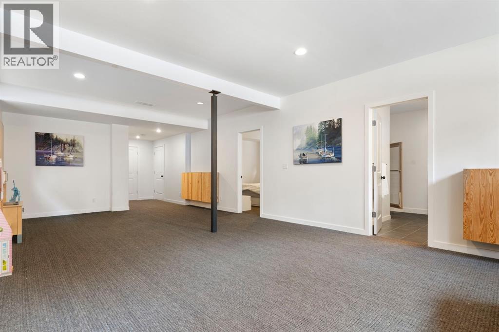 196 Jumping Pound Terrace, Cochrane, Alberta  T4C 0K5 - Photo 43 - A2281869