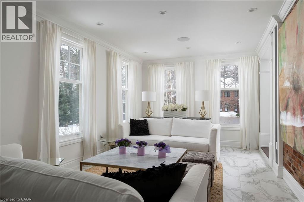 347 East Hart Crescent, Burlington, Ontario  L7N 1P8 - Photo 7 - 40797809