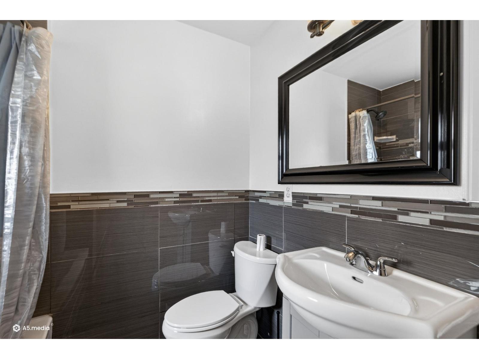 14032 Grosvenor Road, Surrey, British Columbia  V3R 5G5 - Photo 20 - R3101006