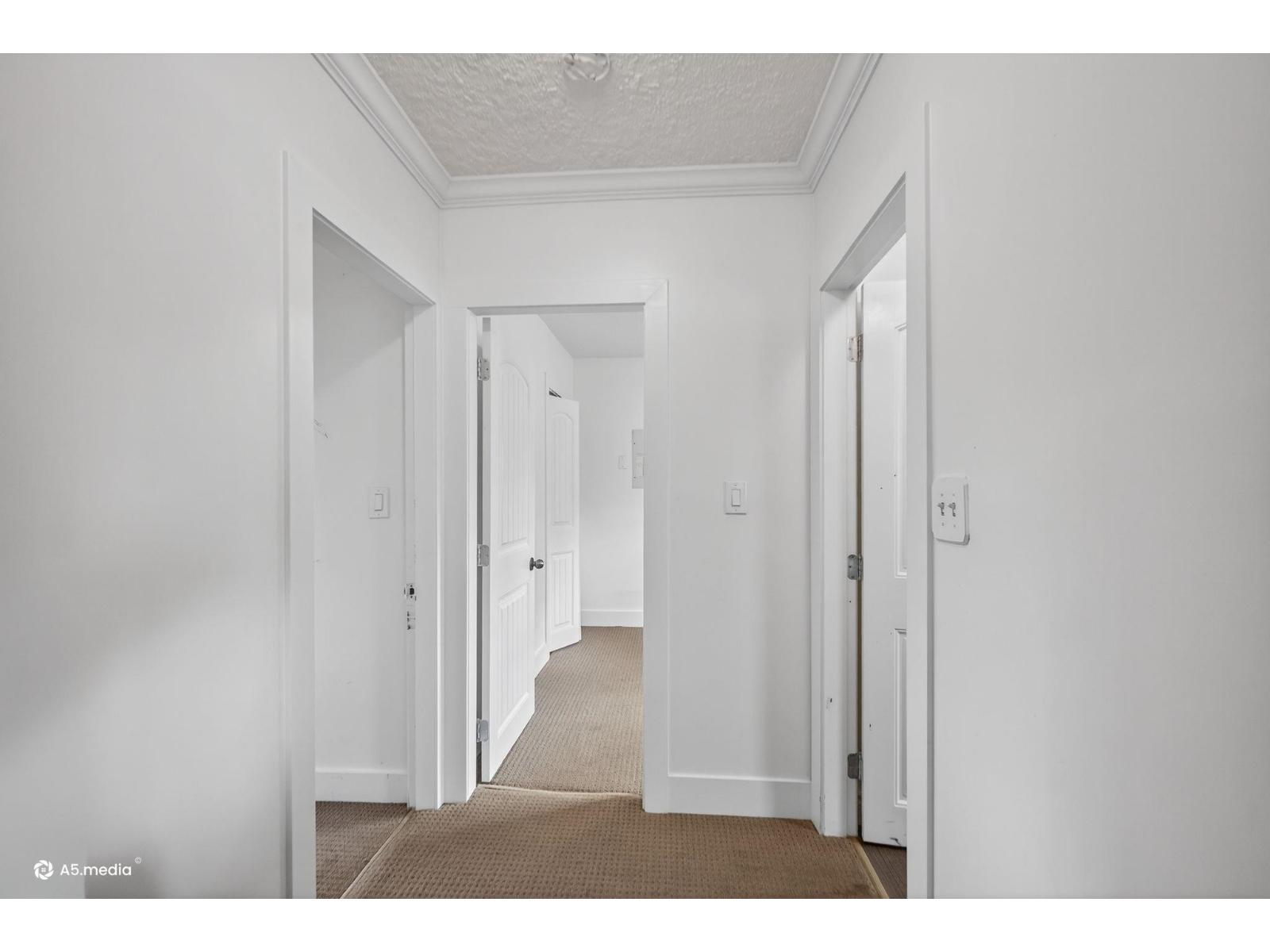 14032 Grosvenor Road, Surrey, British Columbia  V3R 5G5 - Photo 18 - R3101006