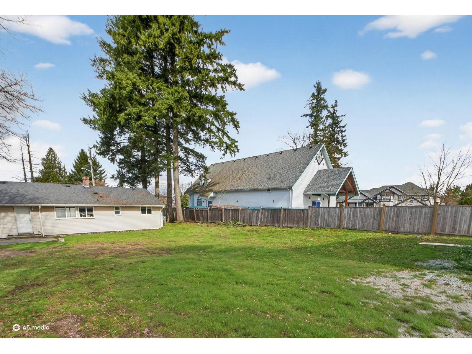 14032 Grosvenor Road, Surrey, British Columbia  V3R 5G5 - Photo 36 - R3101006