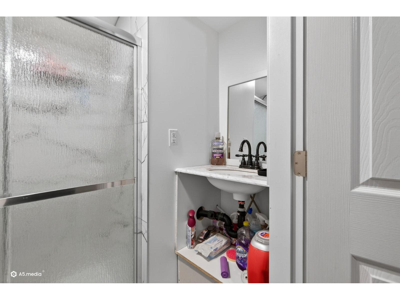 14032 Grosvenor Road, Surrey, British Columbia  V3R 5G5 - Photo 31 - R3101006