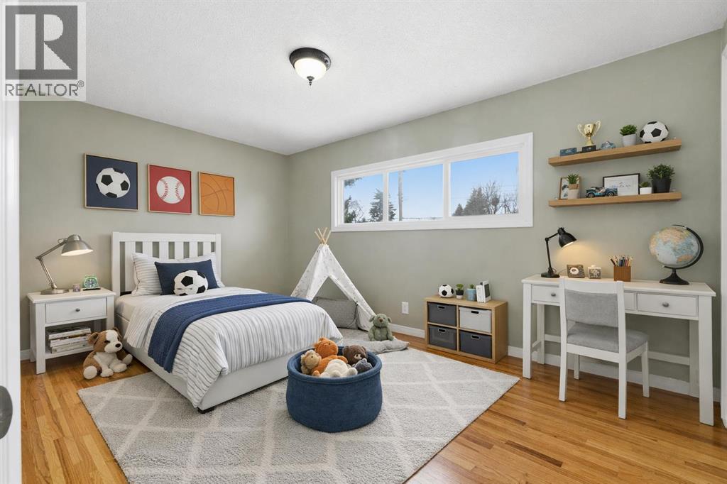 10603 Maplecreek Drive SE, Calgary, Alberta  T2J 1V2 - Photo 6 - A2292947