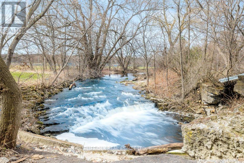 18 Main Street W, Elizabethtown-Kitley, Ontario  K0E 1M0 - Photo 5 - X12908906