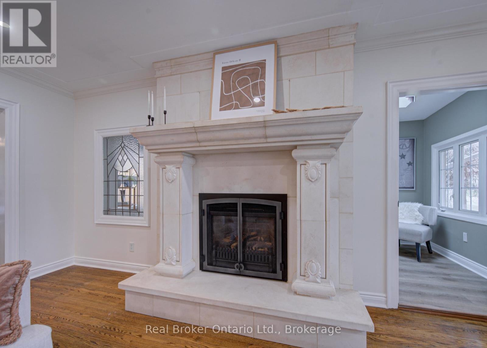 655 Ellengale Road, Burlington, Ontario  L7T 3N9 - Photo 15 - W12908878