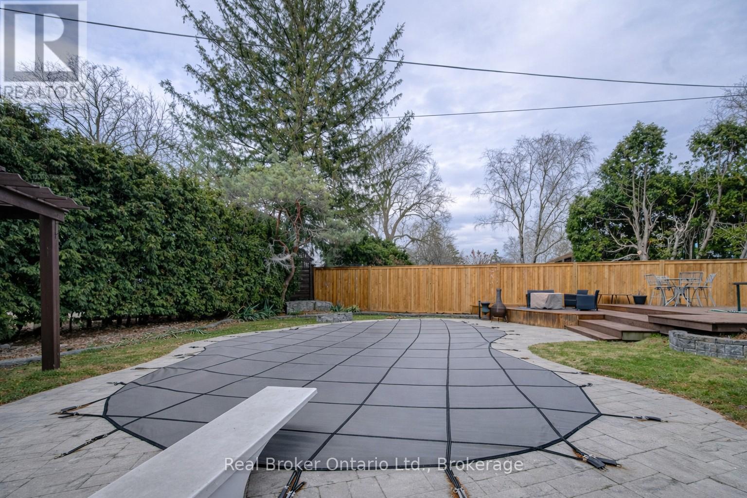 655 Ellengale Road, Burlington, Ontario  L7T 3N9 - Photo 44 - W12908878