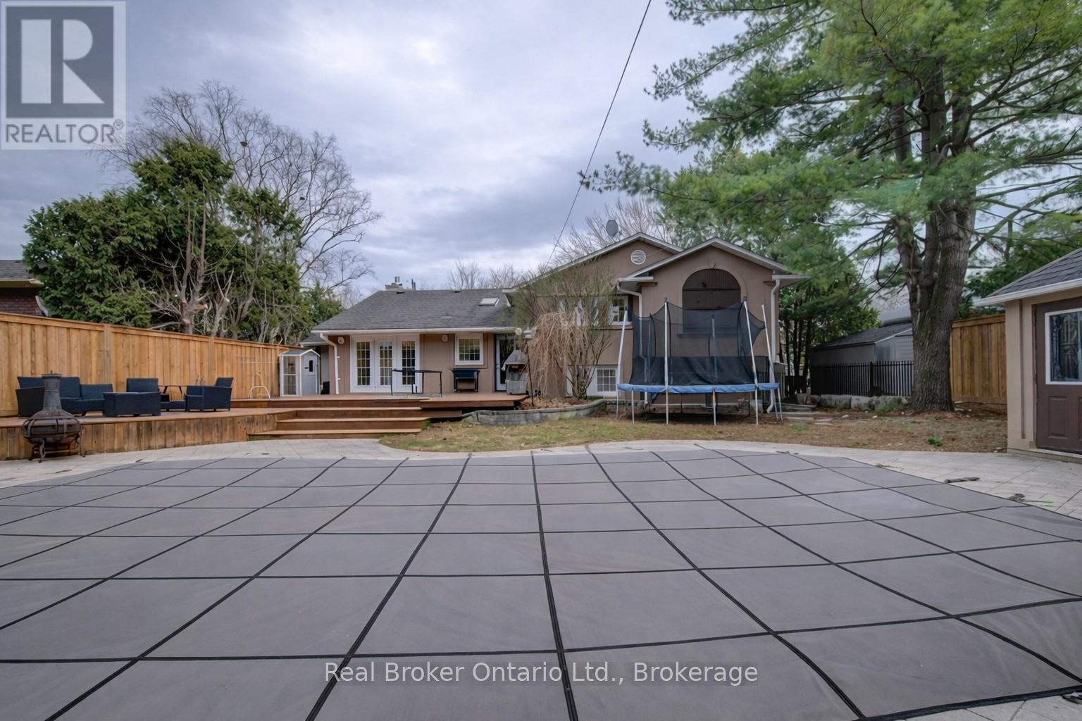 655 Ellengale Road, Burlington, Ontario  L7T 3N9 - Photo 45 - W12908878