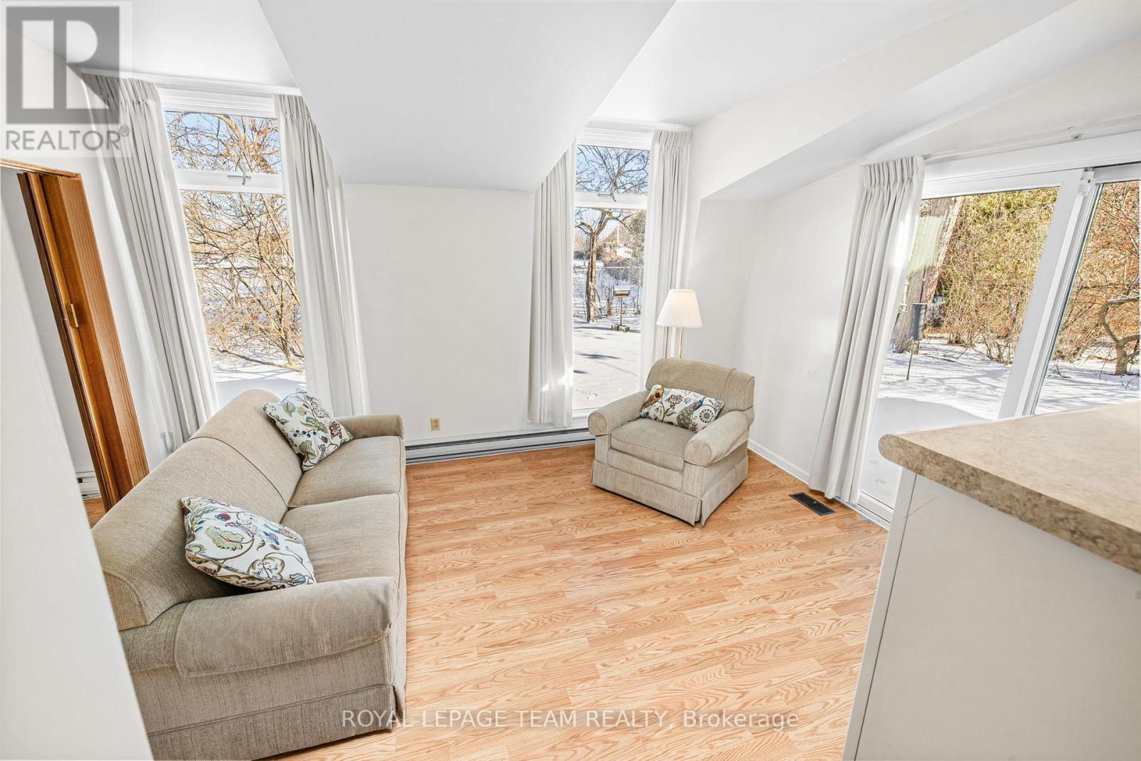 7 Kimberley Road, Ottawa, Ontario  K2H 6C1 - Photo 25 - X12908356