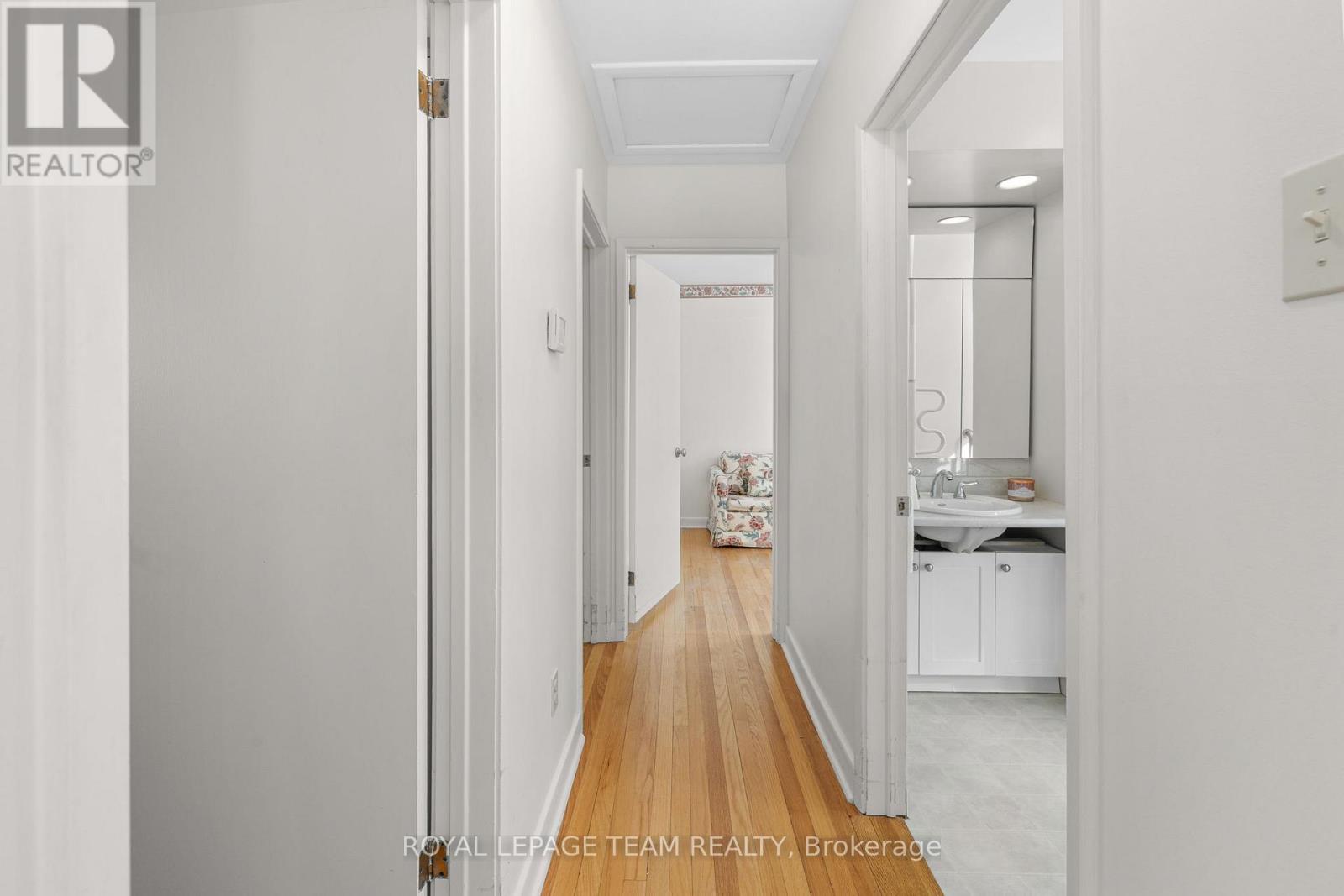 7 Kimberley Road, Ottawa, Ontario  K2H 6C1 - Photo 18 - X12908356