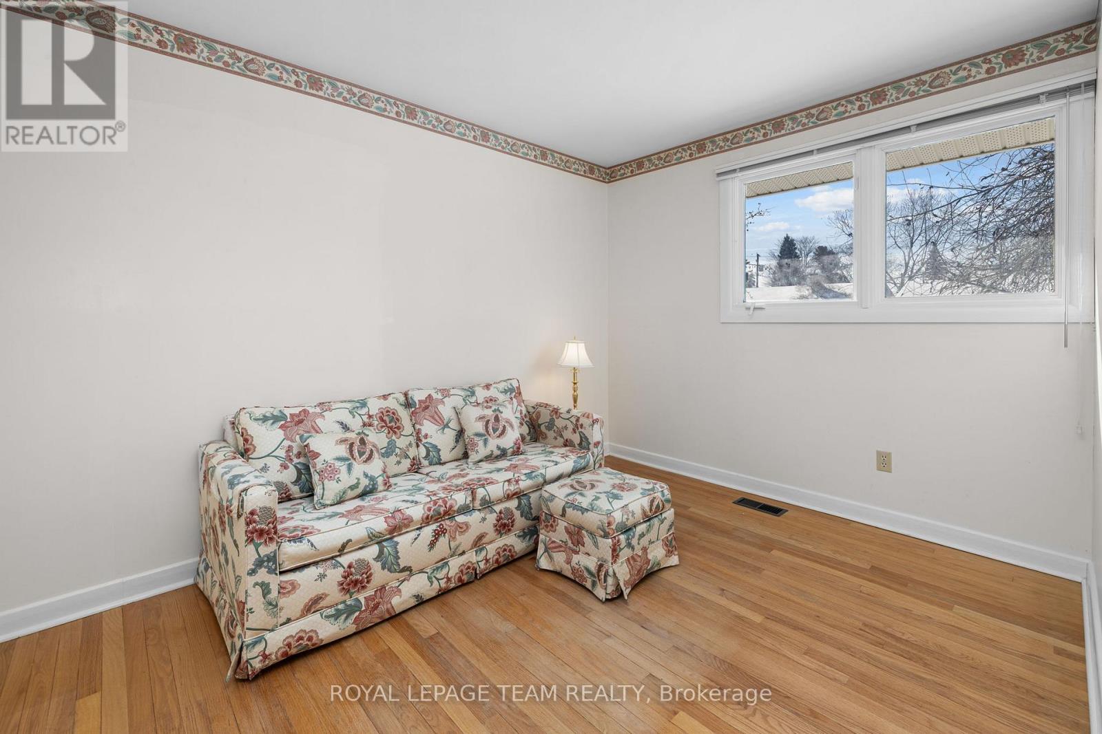 7 Kimberley Road, Ottawa, Ontario  K2H 6C1 - Photo 21 - X12908356