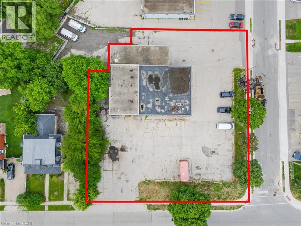 8 Oxford Street, Cambridge, Ontario  N1R 1M2 - Photo 2 - 40751548