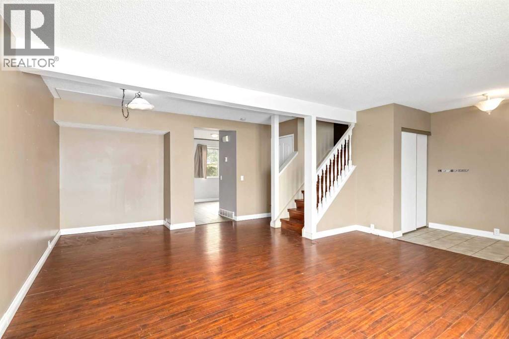 170 Windsor Drive, Fort Mcmurray, Alberta  T9H 4R2 - Photo 4 - A2277860