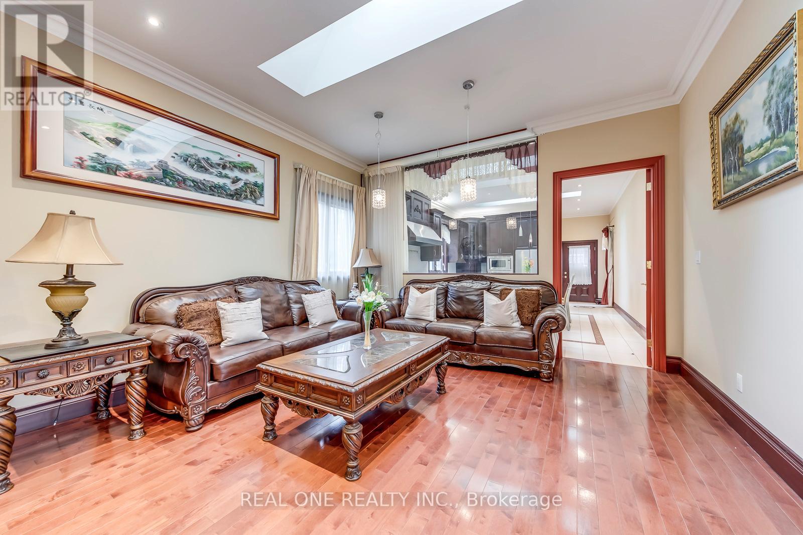 3480 Joan Drive, Mississauga, Ontario  L5B 1T5 - Photo 12 - W12894644