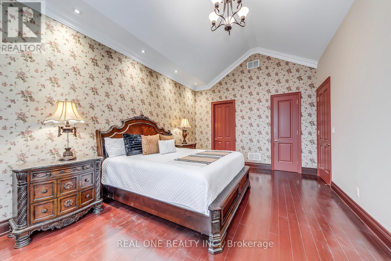 3480 Joan Drive, Mississauga, Ontario  L5B 1T5 - Photo 21 - W12894644