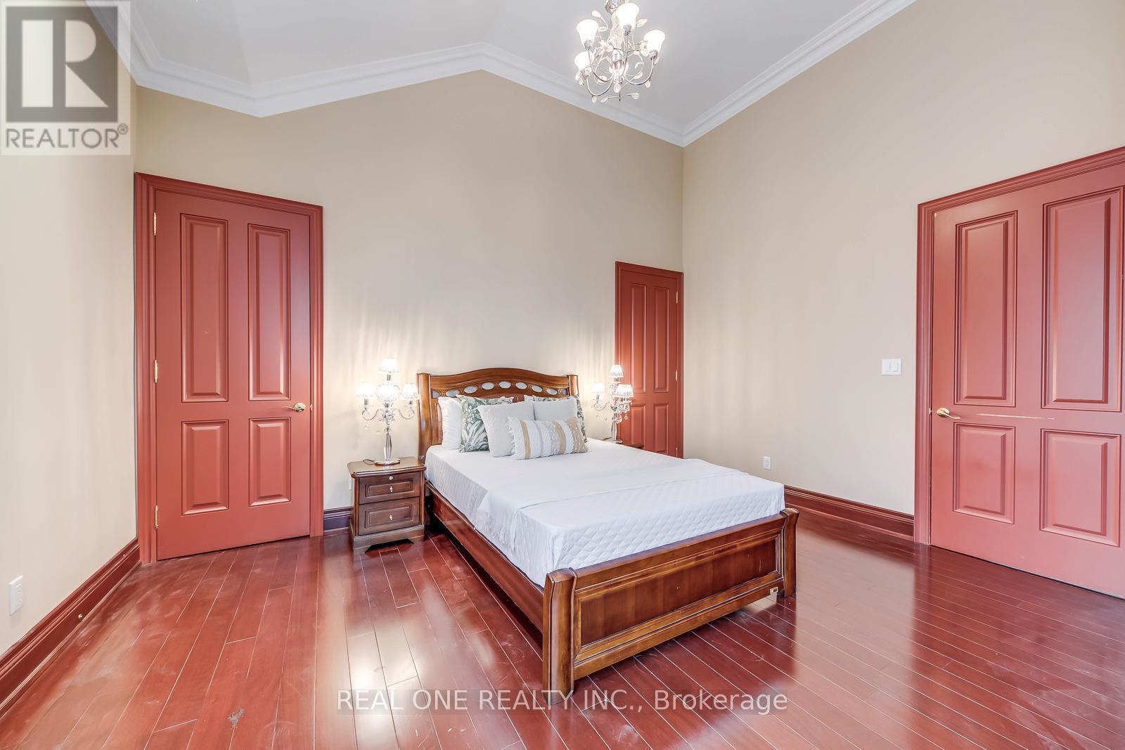 3480 Joan Drive, Mississauga, Ontario  L5B 1T5 - Photo 26 - W12894644