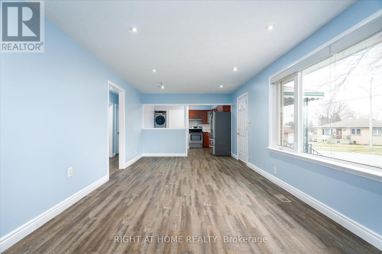 322 Jasper Avenue, Oshawa, Ontario  L1J 1L5 - Photo 6 - E12908894