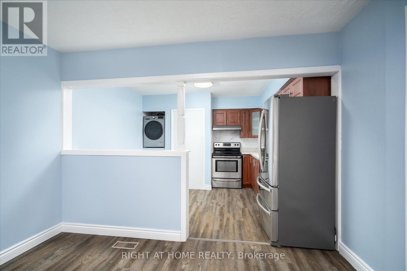 322 Jasper Avenue, Oshawa, Ontario  L1J 1L5 - Photo 7 - E12908894