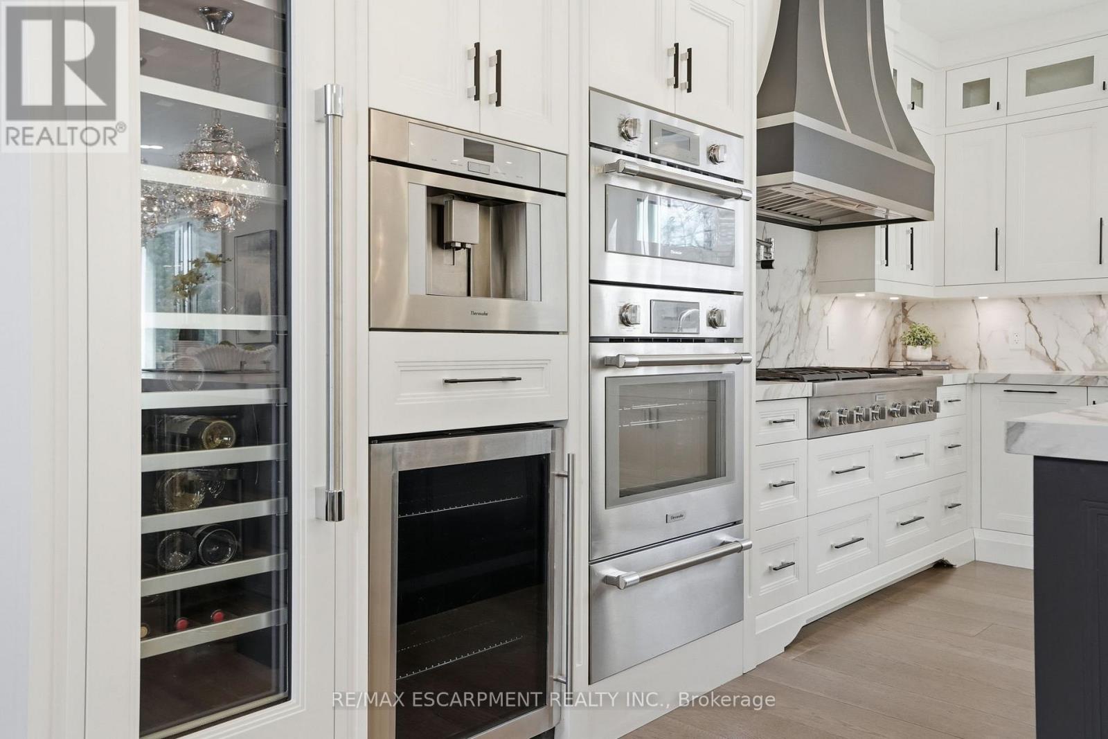 1489 Rogerswood Court, Mississauga (Lorne Park), Ontario  L5J 1R7 - Photo 10 - W12903830