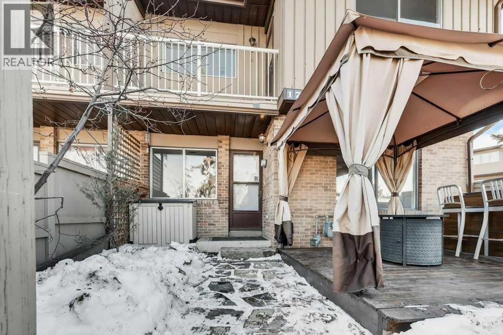 17, 1055 72 Avenue NW, Calgary, Alberta  T2K 5S4 - Photo 2 - A2291531