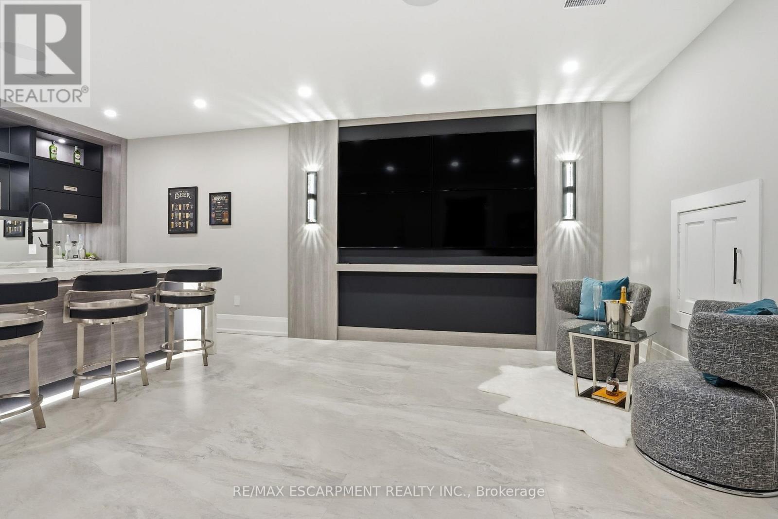 1489 Rogerswood Court, Mississauga (Lorne Park), Ontario  L5J 1R7 - Photo 37 - W12903830