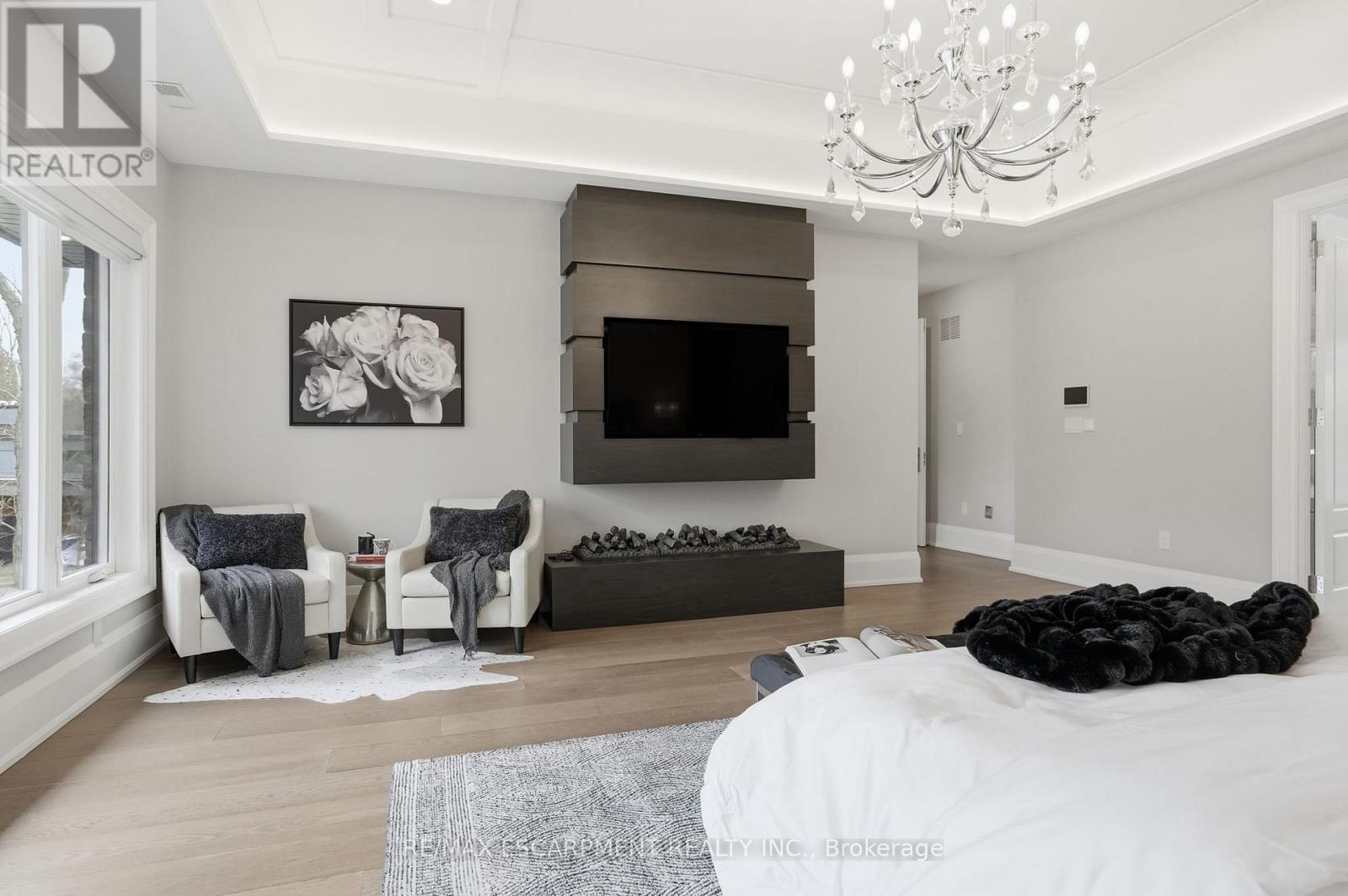 1489 Rogerswood Court, Mississauga (Lorne Park), Ontario  L5J 1R7 - Photo 17 - W12903830