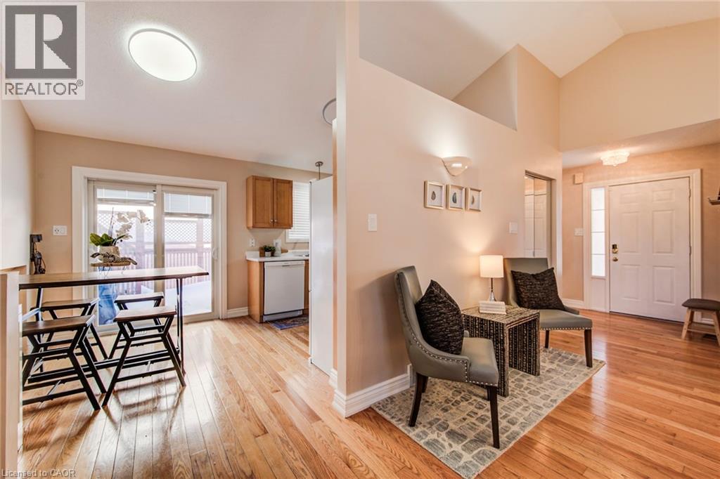 84 Endeavour Drive, Cambridge, Ontario  N3C 4C2 - Photo 9 - 40814121