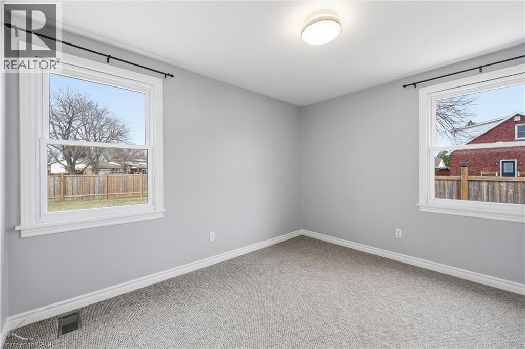 6581 Riall Street, Niagara Falls, Ontario  L2J 1Z4 - Photo 15 - 40813429