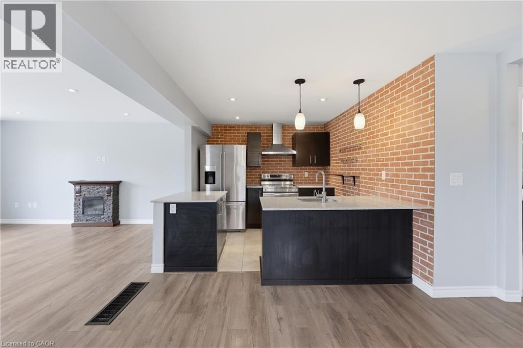 6581 Riall Street, Niagara Falls, Ontario  L2J 1Z4 - Photo 9 - 40813429