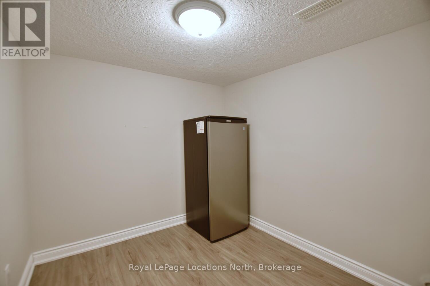 3 Clark Street, Collingwood, Ontario  L9Y 0J1 - Photo 39 - S12908930