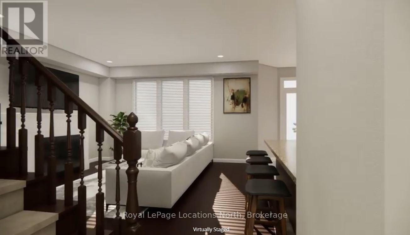 3 Clark Street, Collingwood, Ontario  L9Y 0J1 - Photo 4 - S12908930