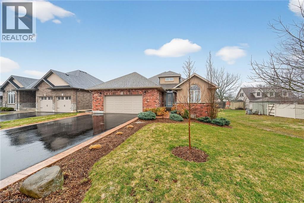 18 Homer Street, Port Dover, Ontario  N0A 1N6 - Photo 2 - 40811329