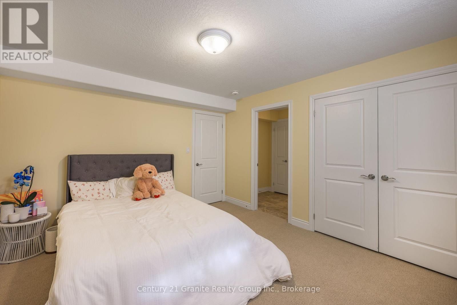 49 Webb Circle, Dysart Et Al, Ontario  K0M 1S0 - Photo 25 - X12908972