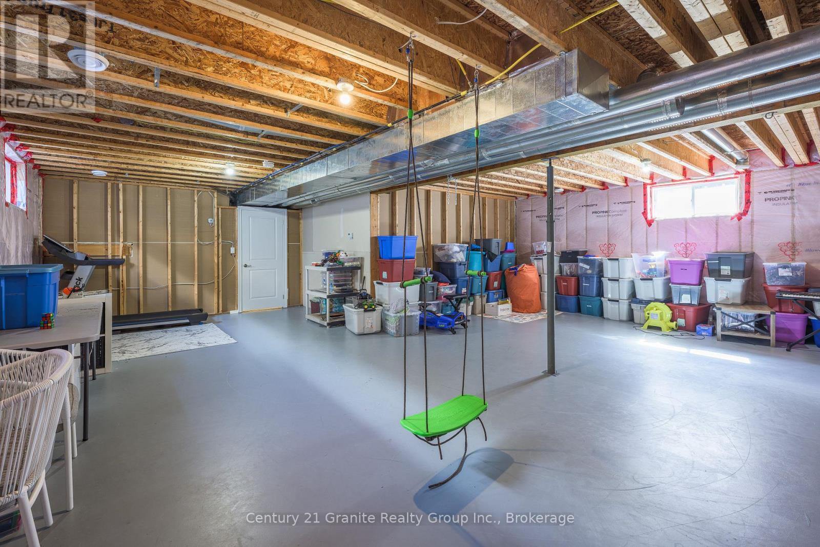 49 Webb Circle, Dysart Et Al, Ontario  K0M 1S0 - Photo 28 - X12908972