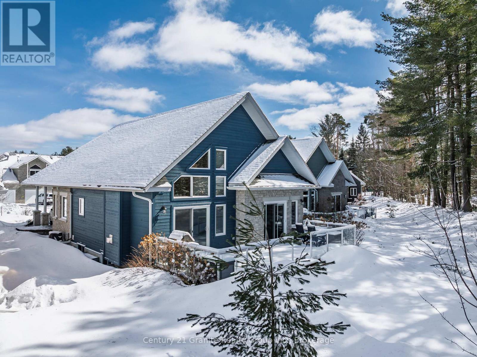 49 Webb Circle, Dysart Et Al, Ontario  K0M 1S0 - Photo 30 - X12908972